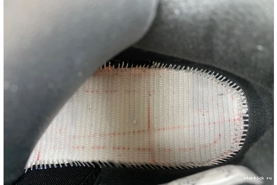 Black Jordan Retro DR5415-030 4 Green  DR5415-030   SB 0201